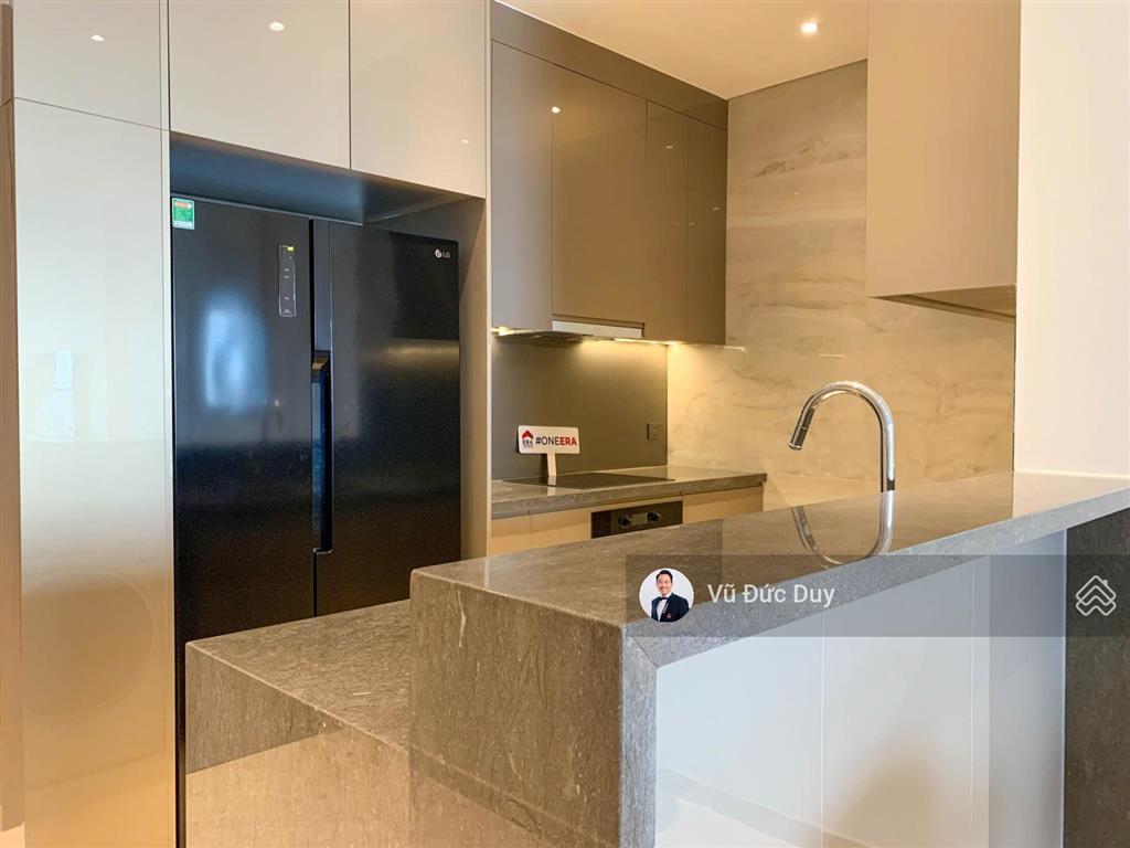 Cho thuê 2pn the marq quận 1, mới 100%, giường rộng trần cao, view lm81, vị trí trung tâm, full đẹp