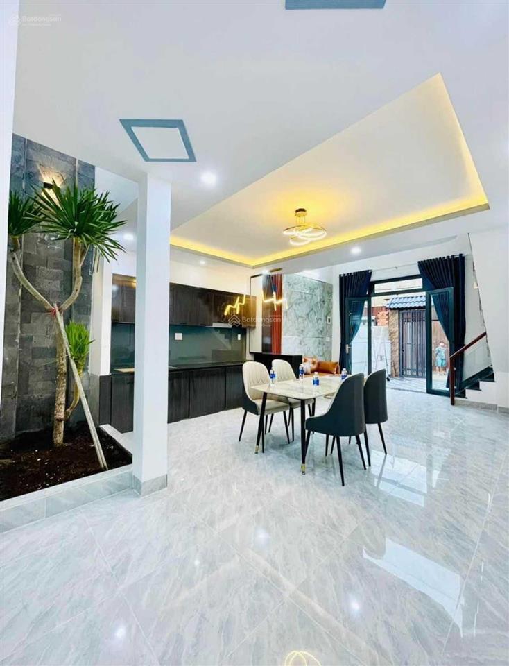 Xuất hiện căn nhà lửng 100m2 ngay cổng văn miếu trấn biên, 1 sẹc đường huỳnh văn nghệ