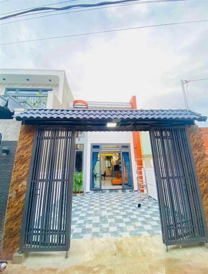 Xuất hiện căn nhà lửng 100m2 ngay cổng văn miếu trấn biên, 1 sẹc đường huỳnh văn nghệ