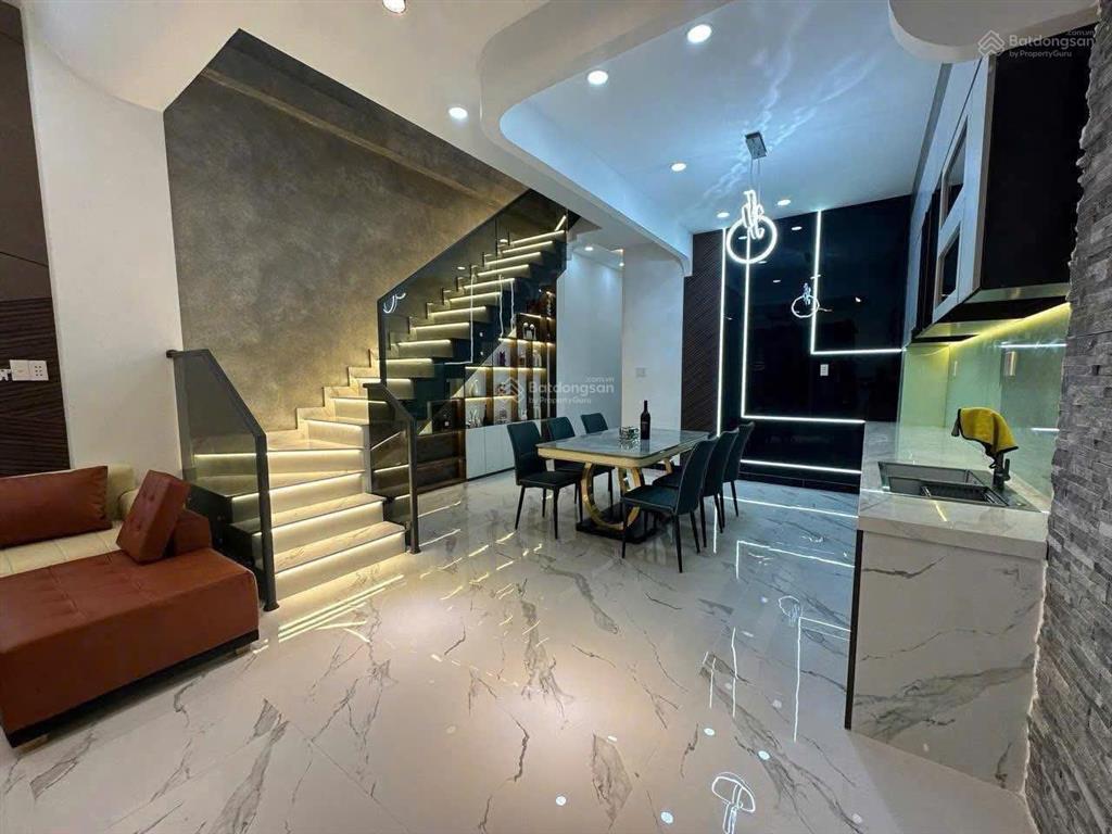 Định cư mỹ, anh chủ bán căn nhà mái thái 5x21m mới xây trong kdc bửu long. gần đại học lạc hồng