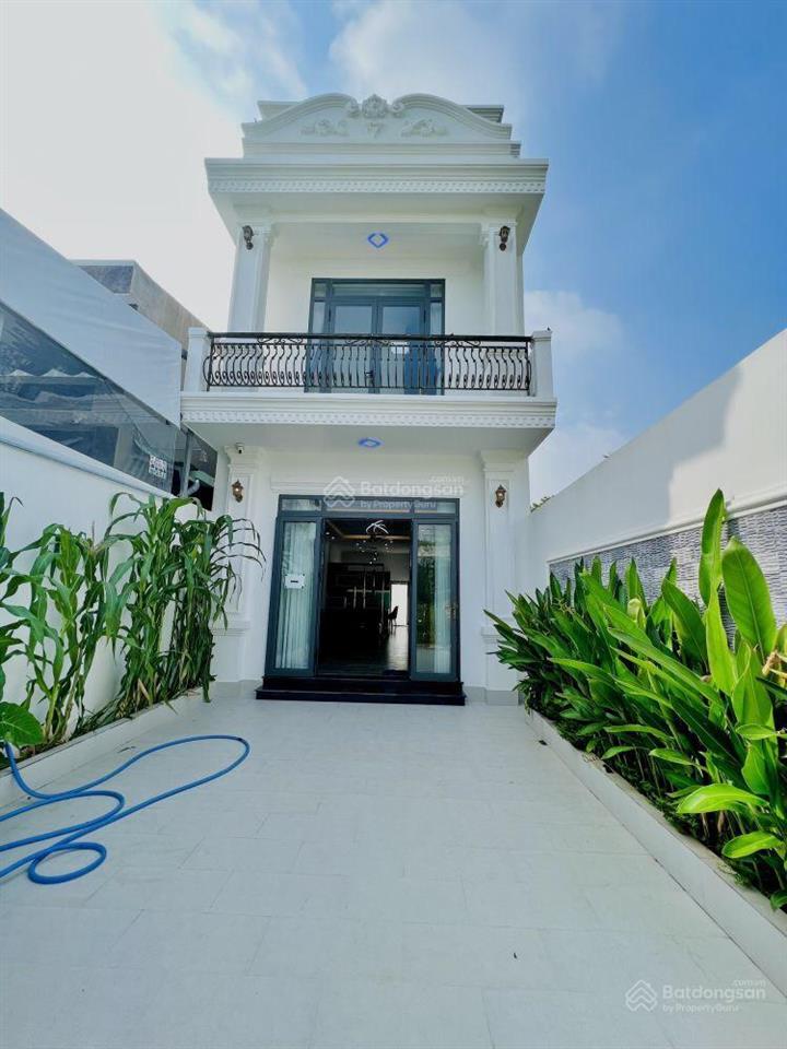 Thường xuyên đi công tác xa nên tôi cần bán lại nhà p. trảng dài gần cây xăng đức hưng đồng khởi