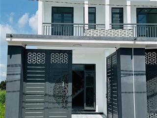 Chính chủ bán nhà phố 1 trệt 1 lầu mới vị trí gần đường đồng khởi