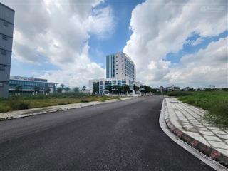 Bán đất 96m2 lô góc 2 mặt tiền ngang 6.4m thuộc lô 26bc lê hồng phong cạnh ubnd quận ngô quyền