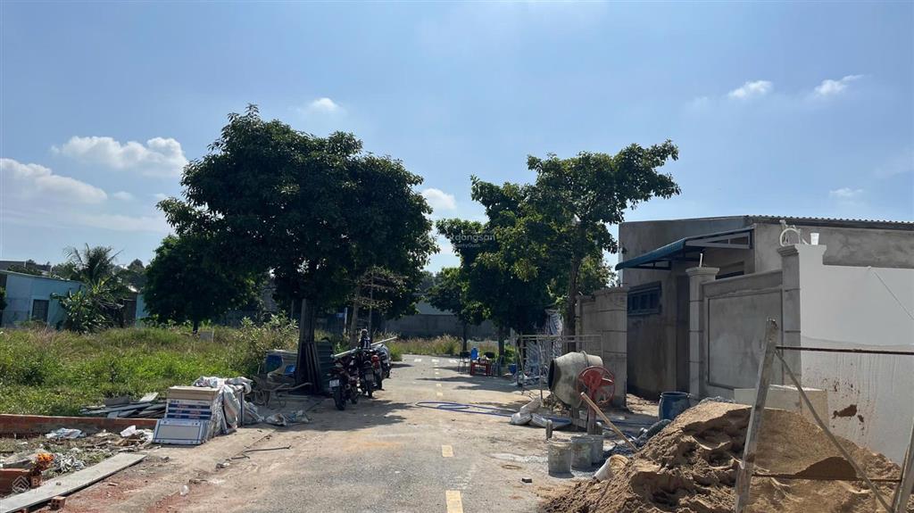 Bán đất kdc sân bay long thành ngay trục chính mở rộng 32m vốn 1 tỷ 120 triệu