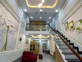 Nhà mới, ngay tỉnh lộ 10, pháp lý chuẩn, giá 1 tỷ 750 còn thương lượng !!!