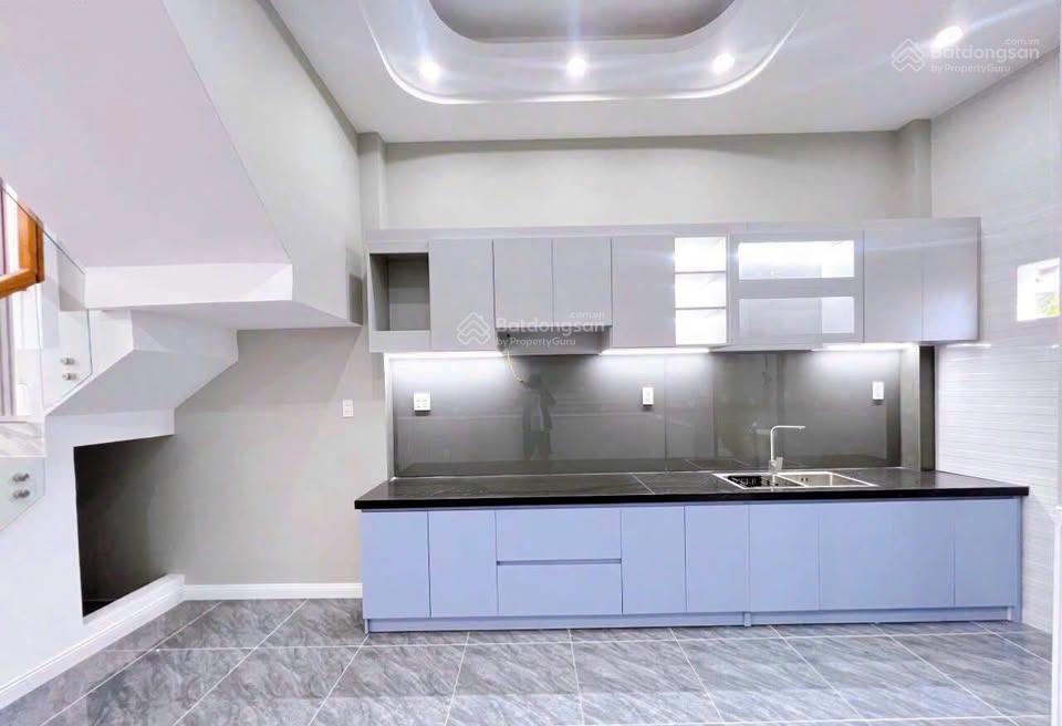 Nhà mới xây, cuối tân kỳ tân quý, 40m2, hẻm 1/, 5m, 2 tỷ 550 bớt lộc!