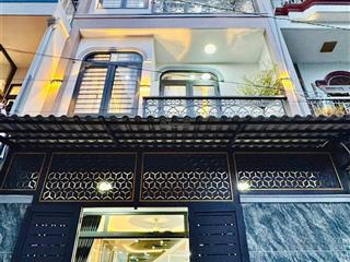 Nhà thiết kế hồ biểu chánh phú nhuận giá 3tỷ700/76.8m2 đang cho thuê 23triệu. gần trường vạn tường