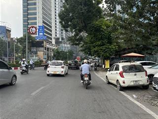 Đầu tư  phân lô ô tô tránh lê văn lương 4 tầng 100m2, mt 6.6m, đã hoàn công, thang máy