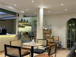 Hiếm!!! mp trần đại nghĩa 390 m2 x 4 tầng, trung tâm hai bà, vị trí đẹp, giá rẻ nhất khu vực