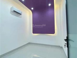 Định cư mỹ bán gấp nhà phạm thế hiển, quận 8. giá 2,69 tỷ, dt 54m2,  như 0766 372 ***, hẻm 5m