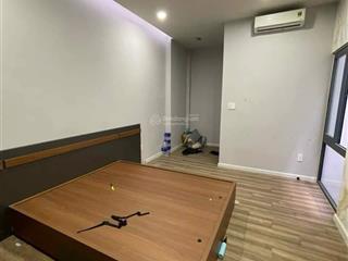 Xoay vốn bán nhà hòa hảo, quận 10. giá 2,84 tỷ, dt 75m2,  như 0766 372 ***, dễ di chuyển, hẻm 5m