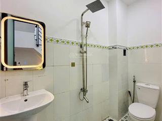 Kẹt tiền bán gấp nhà kinh dương vương, quận 6. giá 1,99 tỷ, dt 60m2,  như 076372453, hẻm xe hơi