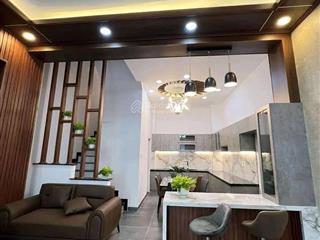 Kẹt vốn bán gấp nhà phạm văn hai, p.3, tân bình. giá 3,66 tỷ, dt 60m2,  như 0766 372 ***, hẻm 8m