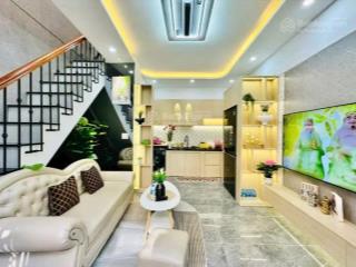 Định cư mỹ bán gấp nhà hồ biểu chánh, phú nhuận. giá 2,99 tỷ, dt 56,8m2,  như 0766 372 ***, hẻm 6m