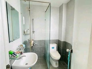 Kẹt vốn bán nhà bông sao, p. 5, quận 8. giá 2,55 tỷ, dt 52m2,  như 0766 372 ***, sang tên ngay