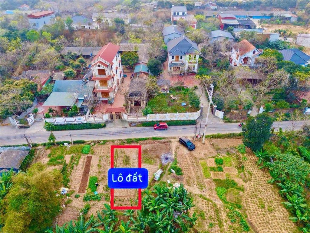 Chính chủ gửi bán lô đất đẹp trục chính kinh doanh mặt đường 309 2 xe công tơ nơ tránh nhau