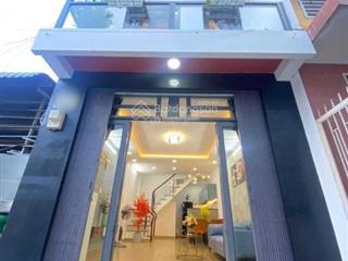 Sở hữu căn nhà 3pn  sàn 37m2 đúc 2,5 tấm  shr  hoàn công đủ vào 1 sẹc cuối lê văn quới