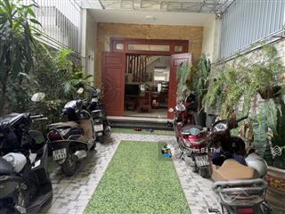 Cạnh cđ công thương,130m2, ô tô đậu trong sân, full nội thất, xây tâm huyết bán chỉ 14,8 tỷ tl