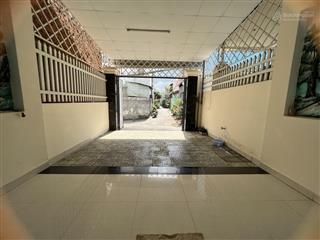 Nhà đẹp 100m2, ô tô đậu trong nhà, gần trường cấp 2, giáp phú hữu chỉ 5,5 tỷ thương lượng