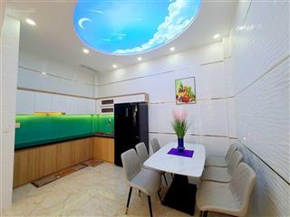 Bán gấp căn trường chinh, p13, q.tân bình, 1 trệt 2 lầu, dọn vào ở gia 2ty650tr xem nhà