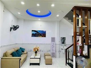 Cần tiền làm ăn bán gấp nhà đường thạch lam, phú thạnh, q. tân phú, 1 trệt 2 lầu giá 2tỷ800tr