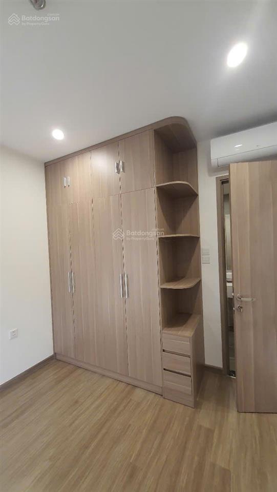 Cắt lỗ 800 triệu căn hộ góc 2 phòng ngủ cộng 1 phòng plus origami có nội thất giá chỉ 3tỷ2