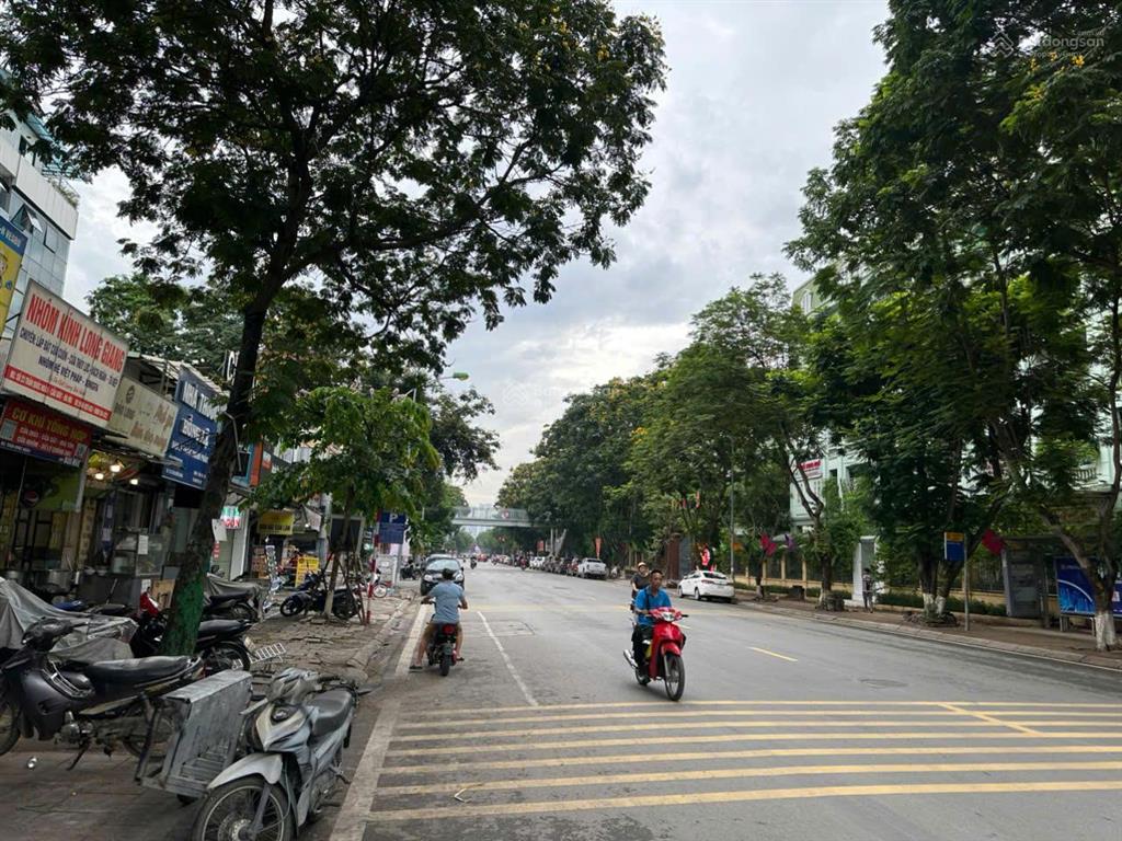 Nhà phân lô ô tô tránh trần quốc hoàn 57.6m2 4 tầng mt 5m 2 thoáng cầu giấy nhỉnh 21 tỷ