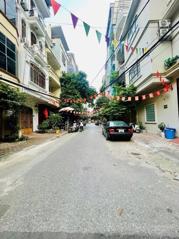 Nhà phân lô bàn cờ, vỉa hè, ô tô tránh, phạm tuấn tài 67.8m2 4 tầng mt 6m giá 29.5 tỷ