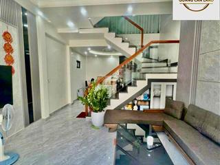 Nhà đẹp minh khai  ngõ thông  nông  trước nhà rộng rãi  42m2  7 tỷ