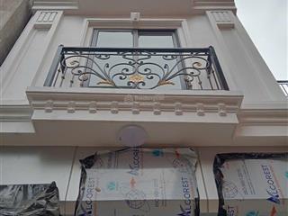 Bán nhà hữu lê hữu hòa dt 30m2x4t, giá 4,3tỷ.  0368 863 ***