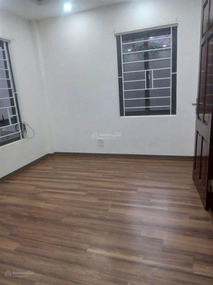 Bán nhà huỳnh cung tam hiệp dt 35mx5t giá 5,8ty  0368 863 ***