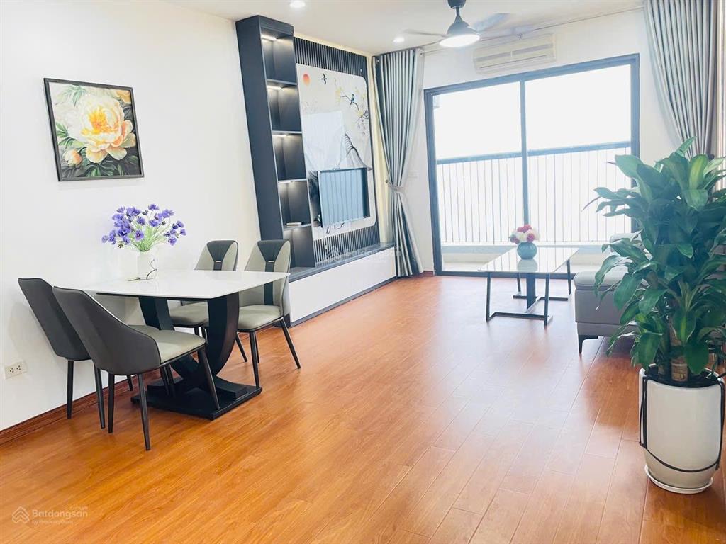 Bán căn góc 2 ngủ 67m2 toà ct1 @home tam trinh đầy đủ nội thất mới giá nhỉnh 4,7 tỷ