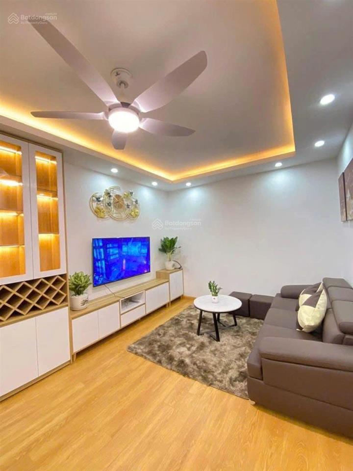 Bán căn 2 phòng ngủ 56m2 full nội thất, giá 2,9 tỷ tại hh linh đàm