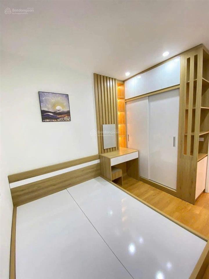 Bán căn 2 phòng ngủ 56m2 full nội thất, giá 2,9 tỷ tại hh linh đàm