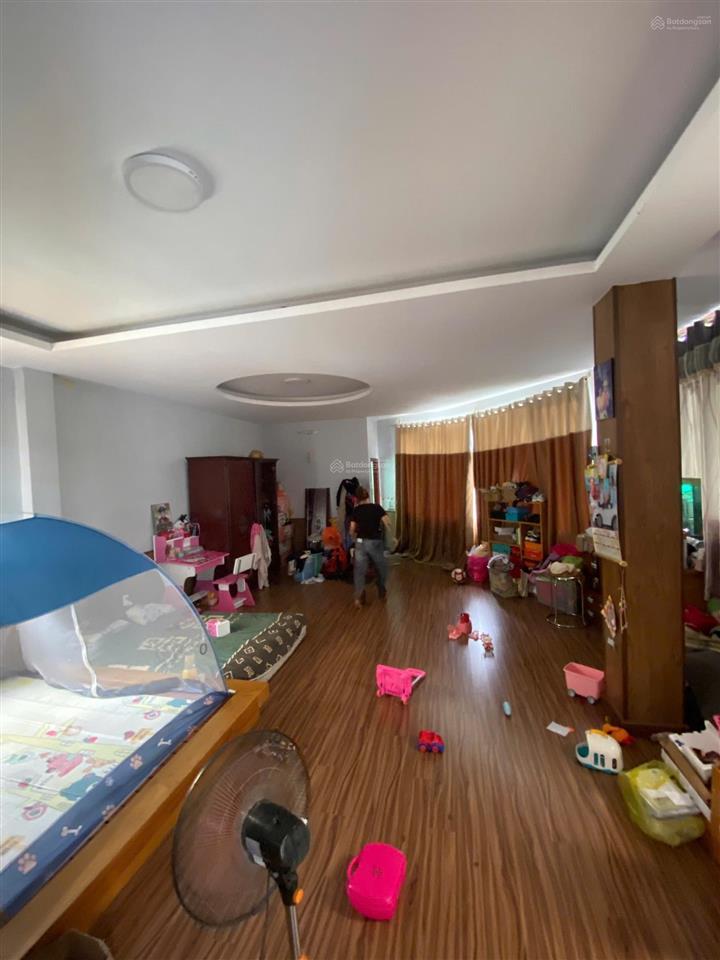 Chính chủ, cần bán nhà góc 2 mt 64 chu văn an và nguyễn hậu, tân phú. 6x14, 4 lầu. giá 17.5tỷ