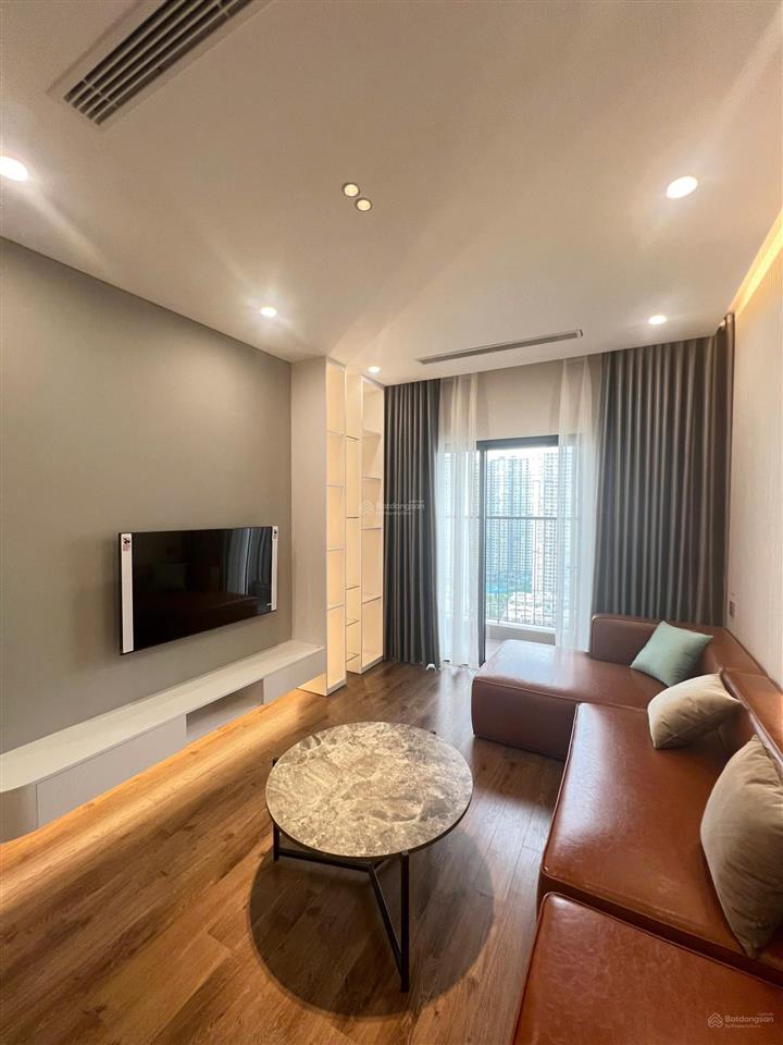 Bán quỹ căn hoàng thành pearl 2,3pn dt 80, 110, 114m2, nt cơ bản cđt giá rẻ, sẵn sổ.  0968 748 ***