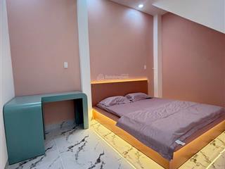 Bán nhà mới 1 trệt 2 lầu full nội thất cao cấp khu lê phong 3, trung tâm thuận an
