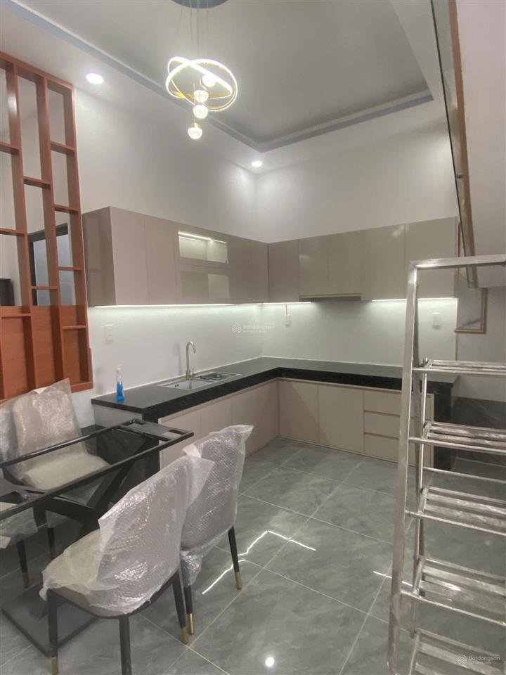 Bán nhà xây mới 100% pháp lý rõ ràng
