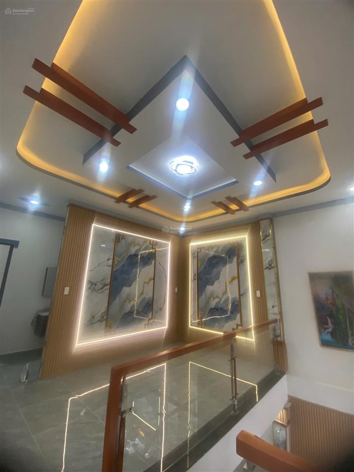 Bán nhà xây mới 100% pháp lý rõ ràng
