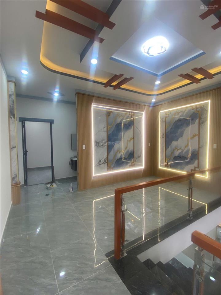 Bán nhà xây mới 100% pháp lý rõ ràng