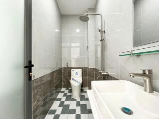 Bán nhà sổ hồng riêng  hoàn công đầy đủ  hỗ trợ ngân hàng