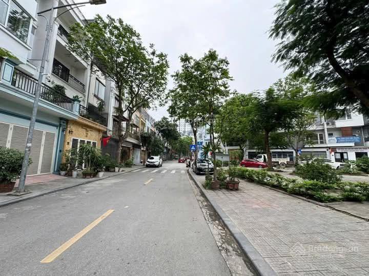 Bán biệt thự liền kề tại tây mỗ, 90m2, 5 tầng, giá chỉ 17,8 tỷ