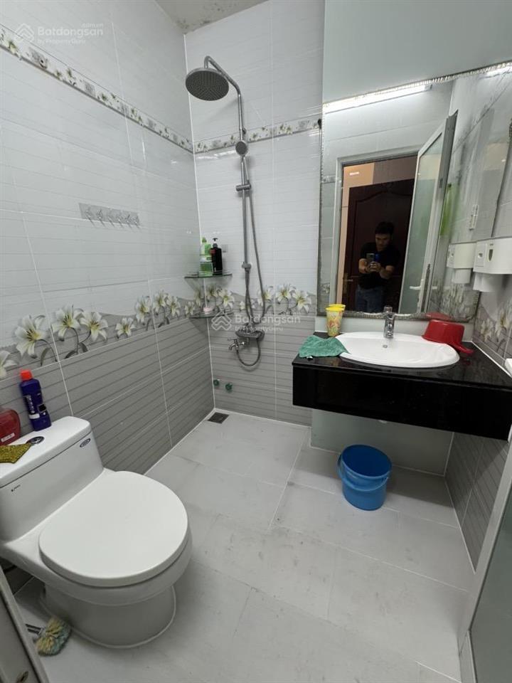 5m x 23m, mặt tiền  5 tầng có thang máy  nhà đẹp tuyệt vời 5pn  bình phú  p10, q6 giá chỉ 20 tỷ