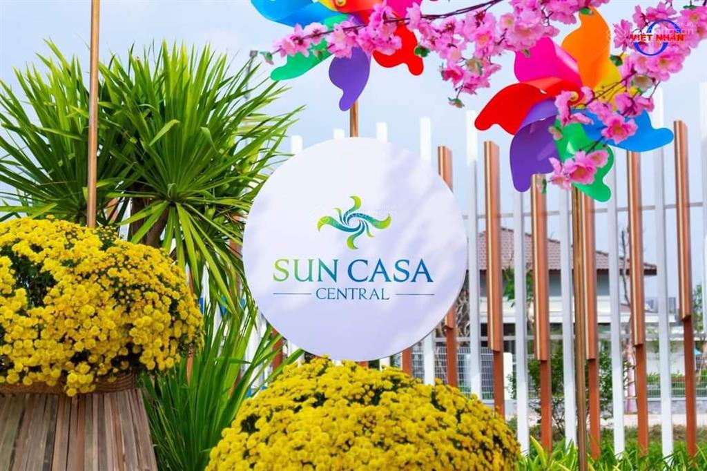 Bán nhà 3 tầng view công viên suncasa central giá 3,1 tỷ đã có sổ hồng riêng 0926 339 ***