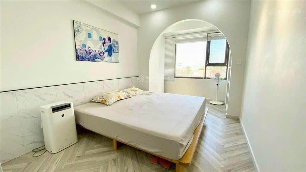 Cần bán gấp căn hộ saigon south residences nhà bè ,2pn 1plv,2wc ,nhà full nt cao cấp bán 6,8ty