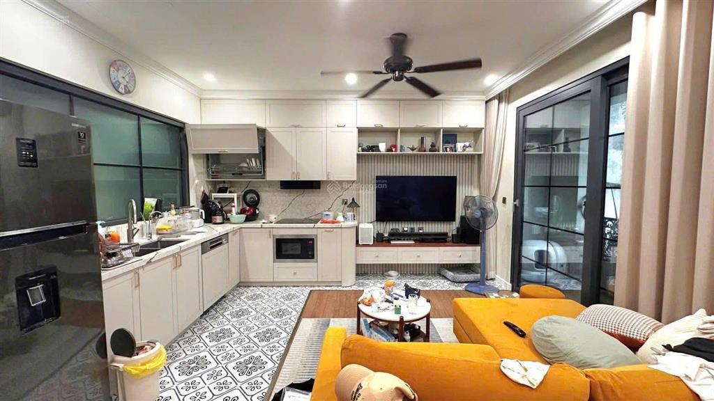 Hiếm  biệt thự  lô góc  cạnh kđt ngoại giao đoàn 125m2 4 tầng mt 20m  trung tâm quận cầu giấy