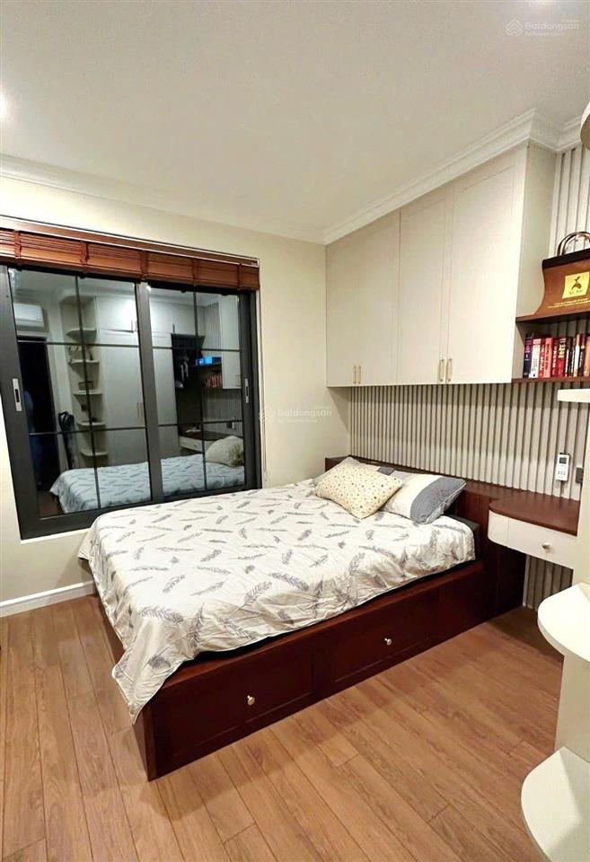 Hiếm  biệt thự  lô góc  cạnh kđt ngoại giao đoàn 125m2 4 tầng mt 20m  trung tâm quận cầu giấy