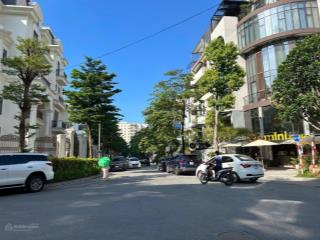 Quỹ cho thuê văn phòng tại liền kề hd mon diện tích 130m2,  0917 487 ***