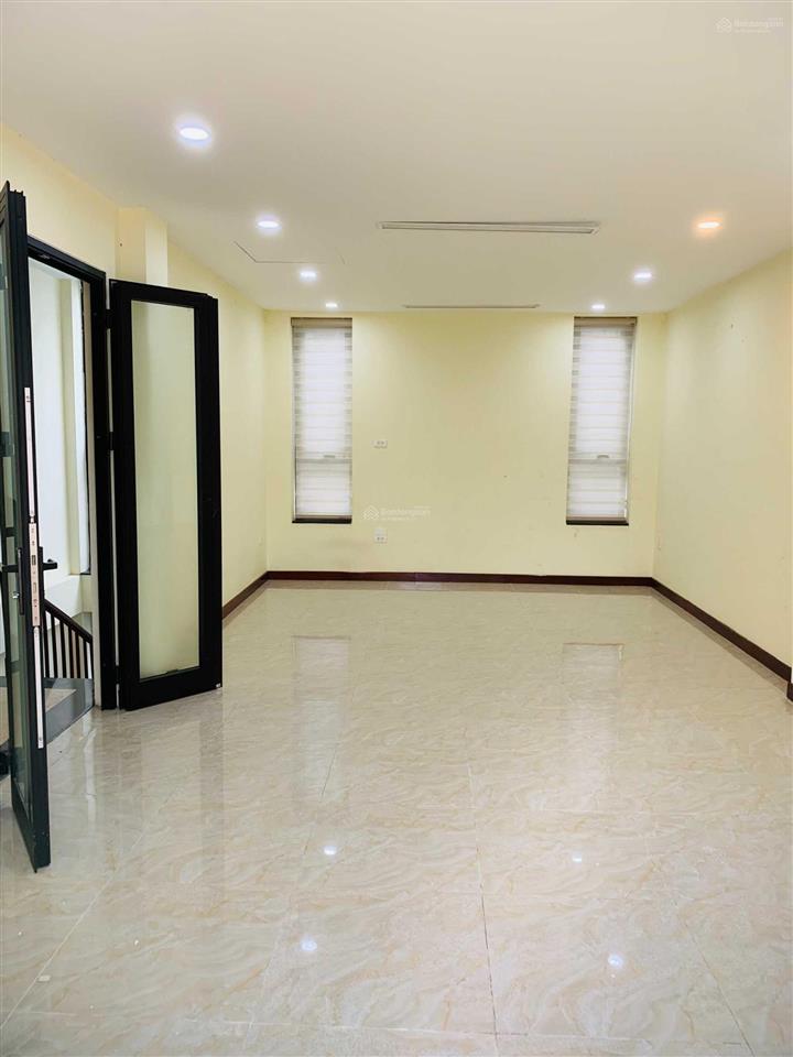 Cho thuê nguyên căn liền kề khu hd mon, hàm nghi  6 tầng thông sàn mặt hàm nghi kinh doanh