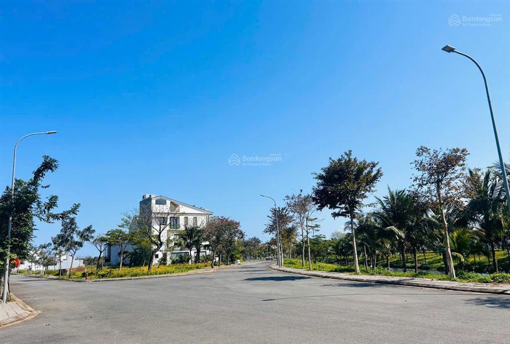Chỉ nhỉnh 8 tỷ cho lô siêu đẹp 295m2 ngang 10m ngay trung tâm làng đh đà nẵng
